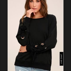 LULU’S TREND ZONE BLACK GROMMET SLEEVE SWEATER 😍